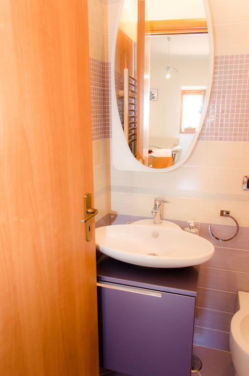B&B La Perla Nelle Dolomiti カステルメッツァーノ 部屋 写真