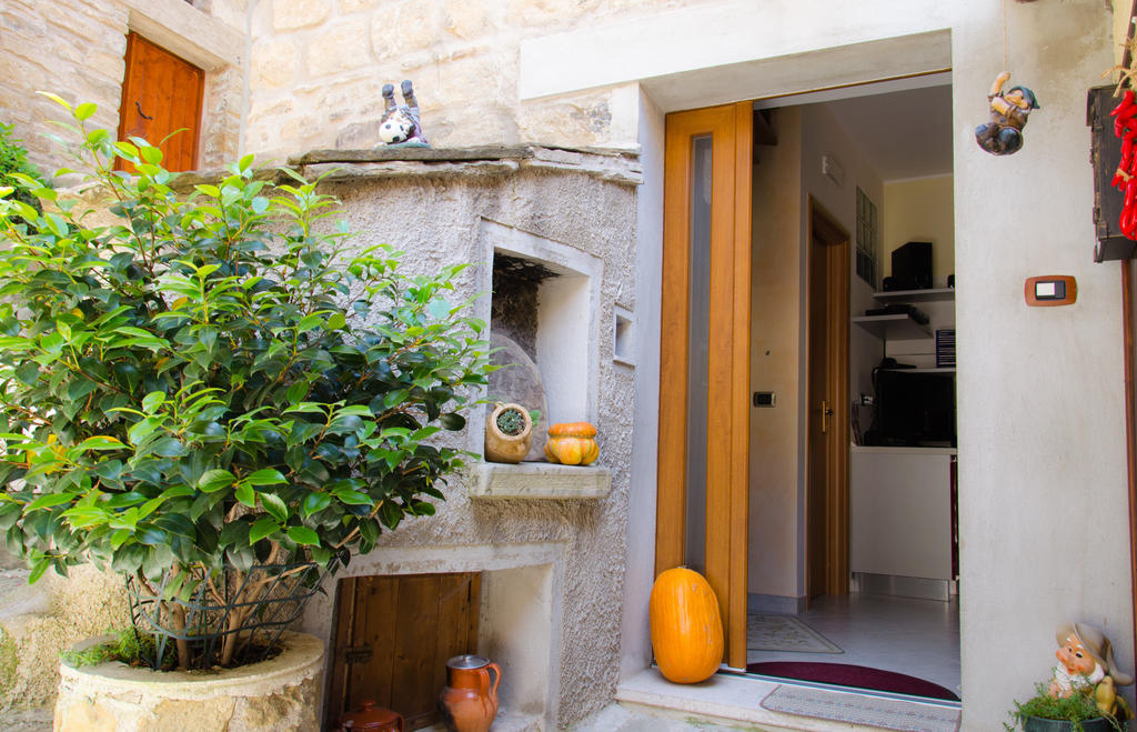 B&B La Perla Nelle Dolomiti カステルメッツァーノ エクステリア 写真