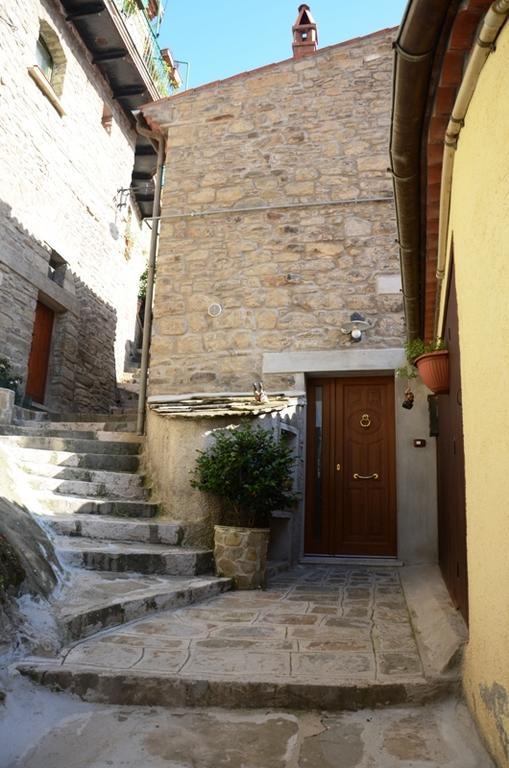 B&B La Perla Nelle Dolomiti カステルメッツァーノ エクステリア 写真